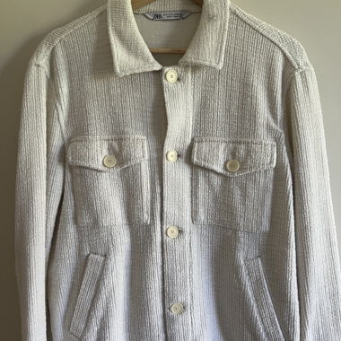 ZARA Strukturierte Jacke