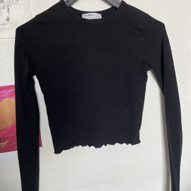 Top noir Bershka