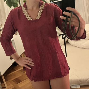 Tunique bordeaux de Fabindia, taille M