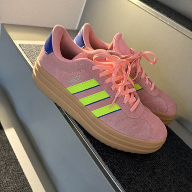 Chaussures Adidas