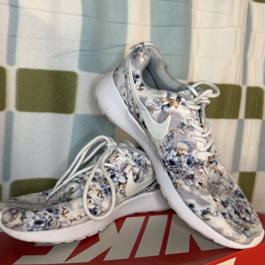 Nike Floral Sneakers