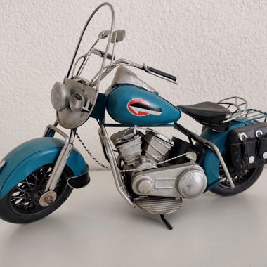 Metal Motorcycle Decorative Figure