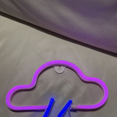 Neon Wolke LED