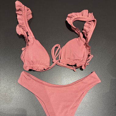 Bikini Salmon 