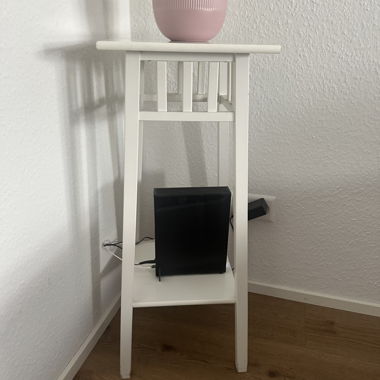 Ikea table de chevet/ déco pour le salon