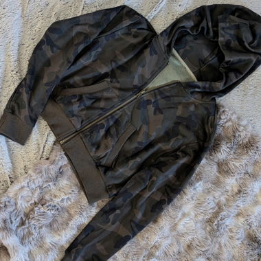 Camo Print Zip-up Hoodie