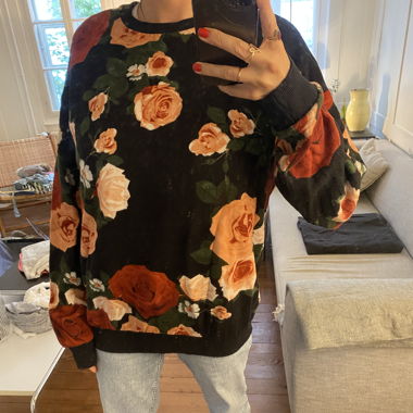 blumiger Oversize-Pulli