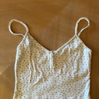 Brandy Melville Top