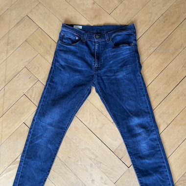 Levi's Tapered 32 x 32