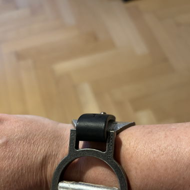 Bracelet manchette Coccinelle 