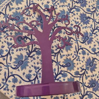 Arbre decoratif en metal pour bijoux