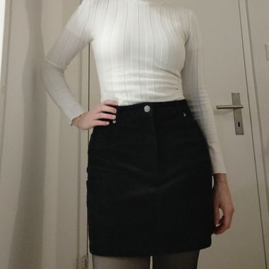Black manchester skirt