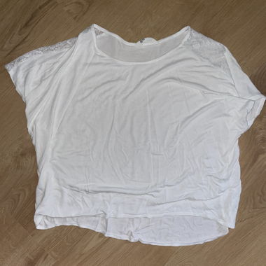 Loose White Shirt