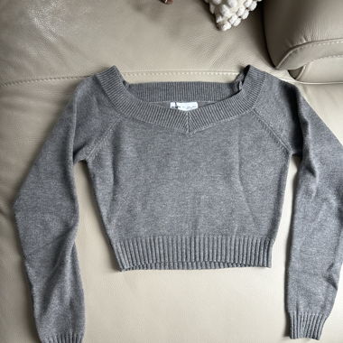 Pull crop top 
