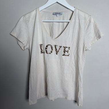 Beige LOVE T-Shirt