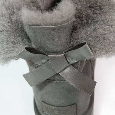 Uggs mini Bailey grises 