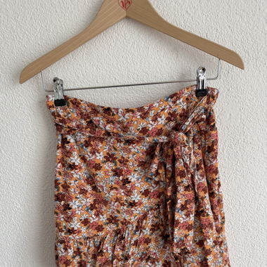Floral wrap skirt 