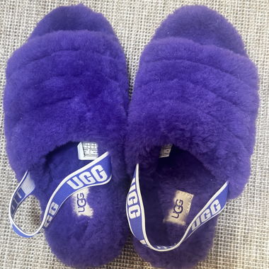 Chaussons UGG violets