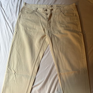Beige Jeans