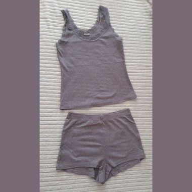 Set Pigiama Grigio con Pizzo