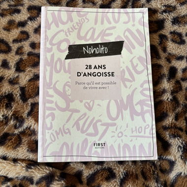 Buch "28 ans d’angoisse" von Noholito
