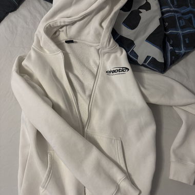 Weisser Hoodie