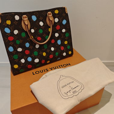 Louis Vuitton x Yayoi Kusama, OnTheGo MM
