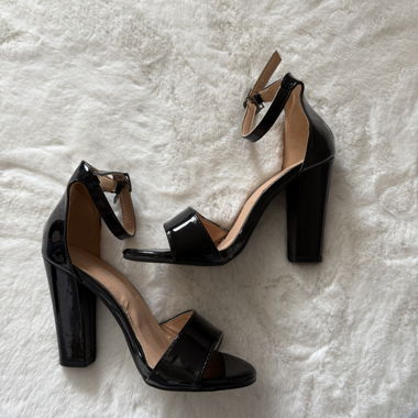 high heels