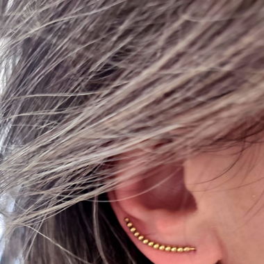 Ear climber