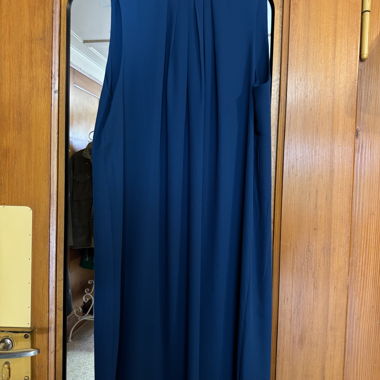 Abito blu scuro