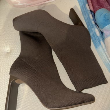 Hohe stiefel in Nummer 40