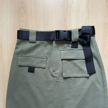 Women’s green army skirt with belt  Size 36  