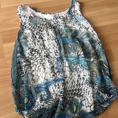Blouse femme à motifs sans manches
