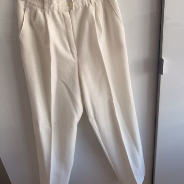 Weisse Saphir-Hose