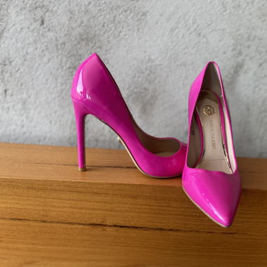 Neonpinke High Heels von River Island