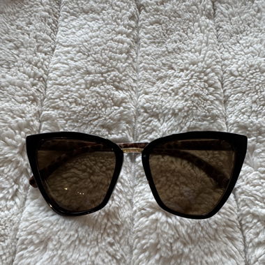 Sonnenbrille