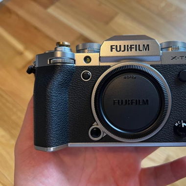Fujifilm X-T5 