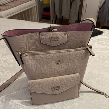 Gebrauche Guess Handtasche