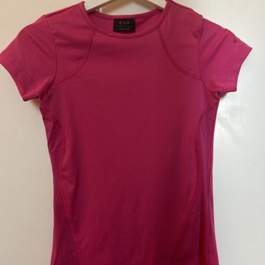 Sport-T-Shirt in fuchsiarosa, Made in Europe