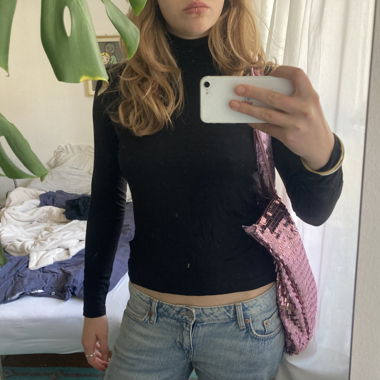 Pull à col roulé noir