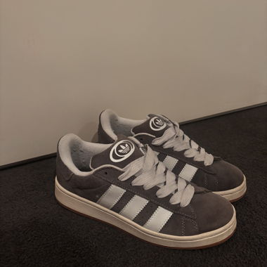 Adidas Campus