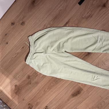 Grüne Joggin- /Trainerhose grün
