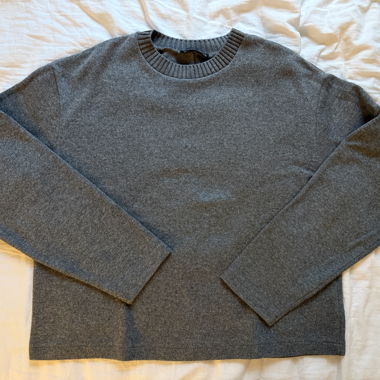Pull en maille gris taille XS