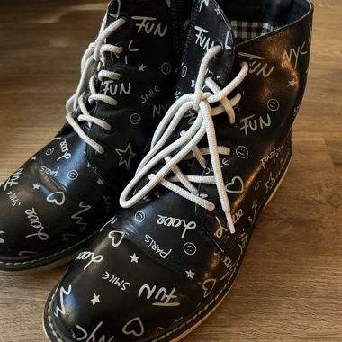 carini stivaletti alla caviglia neri girly