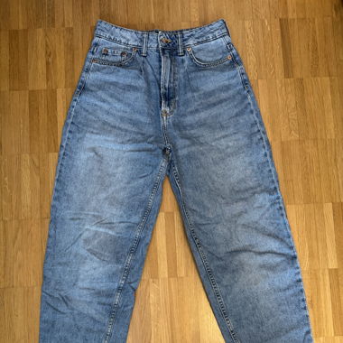 Blue mom jeans
