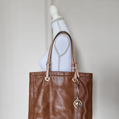 Michael Kors Signature Tote Bag