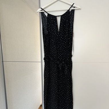 Combinaison chic à pois
