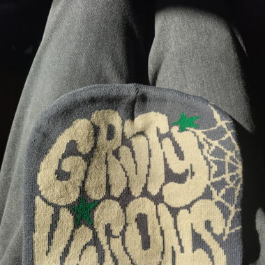 Mütze Kappe Beanie Grvty Visions dunkel Grau y2k