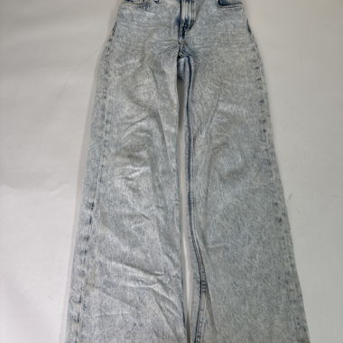 Monki Wide-Leg bleached Jeans