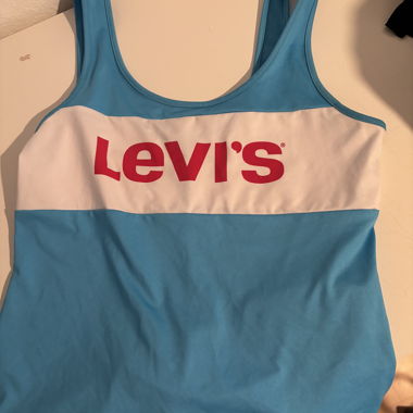 Top Levi's taglia S